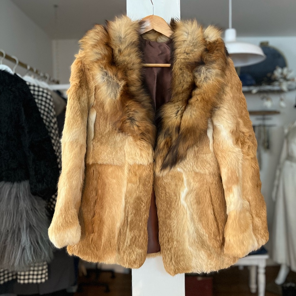 STUNNING Golden-brown Vintage Fur Jacket